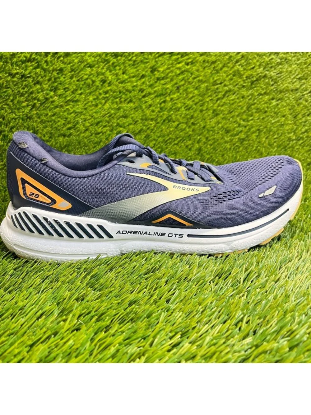 Brooks Adrenaline GTS 23 Womens Size 10.5 Blue Athletic Running Shoes Sneakers